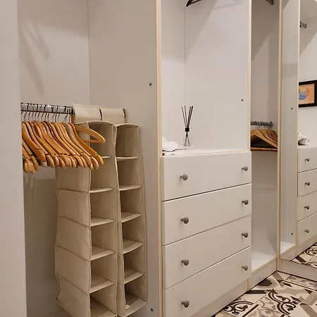 Living In A Museum 펜션 *